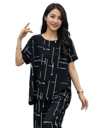 Black Capri Printed Night Suit